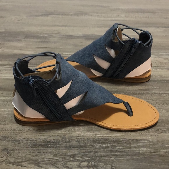 dollhouse Denim Flat open Toe Sandal Size 8.5 - Picture 3 of 10